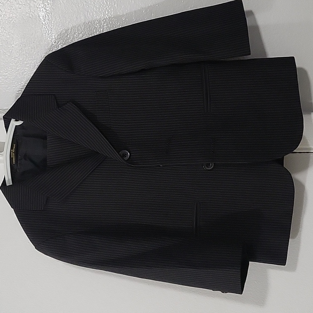 Van Heusen 4T Classic Black Pinstripe Blazer